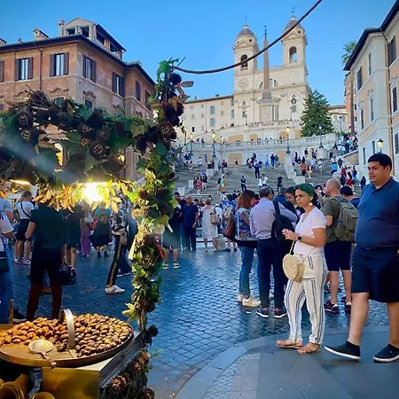 Апартаменты Apartment Near The Colosseum With Metro Line A A 2-Minute Walk Away